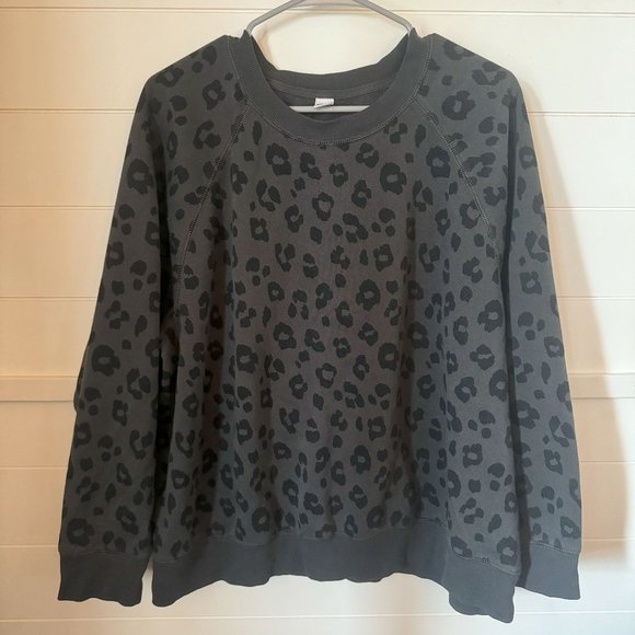 Old Navy Tops - Black and Grey Leopard Print Sweatshirt
